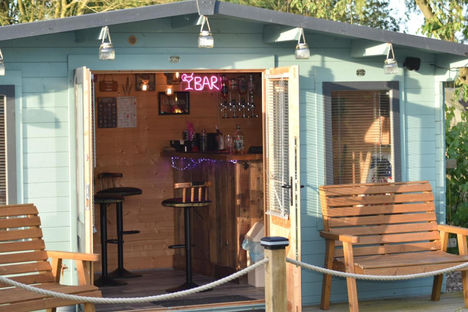 Swallow Cottage Лаут Екстериор снимка